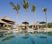 Villa Mary, Vue depuis la piscine