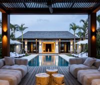 Вилла Gendang, Вилла в ночное время